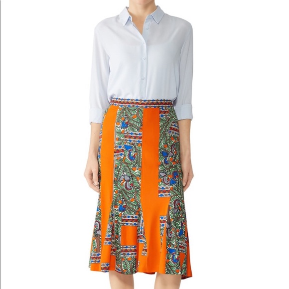 Tory Burch Dresses & Skirts - Tory Burch MIDI Skirt - xs Tory Burch Dresses & Skirts - Tory Burch MIDI Skirt - xs
